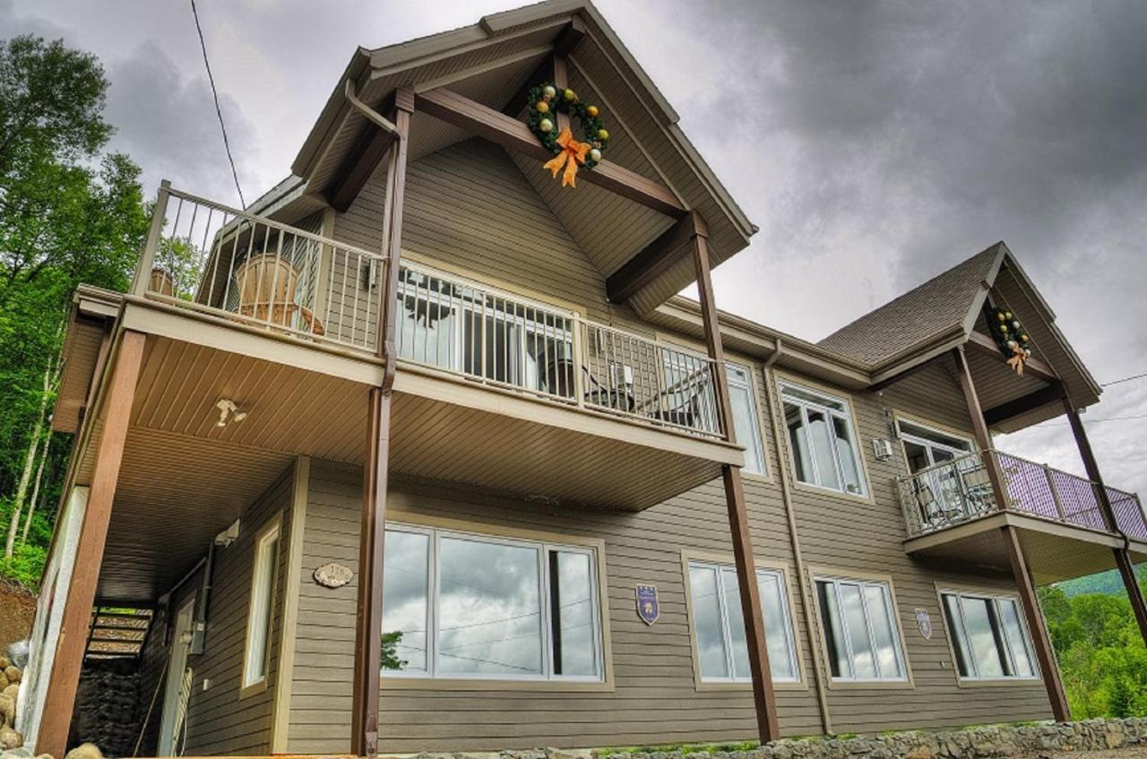 Chalet Potvin Bouchard L'Anse-Saint-Jean Ngoại thất bức ảnh